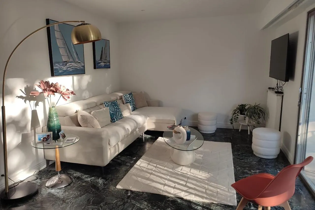 Brand New 2 Bdr Apartment In Antibes With Ac And Sea View