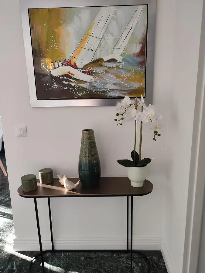 Brand New 2 Bdr Apartment In Antibes With Ac And Sea View Dom wakacyjny