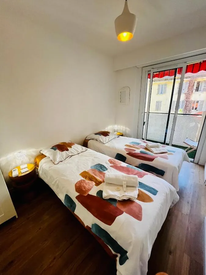 Brand New 2 Bdr Apartment In Antibes With Ac And Sea View 0*,